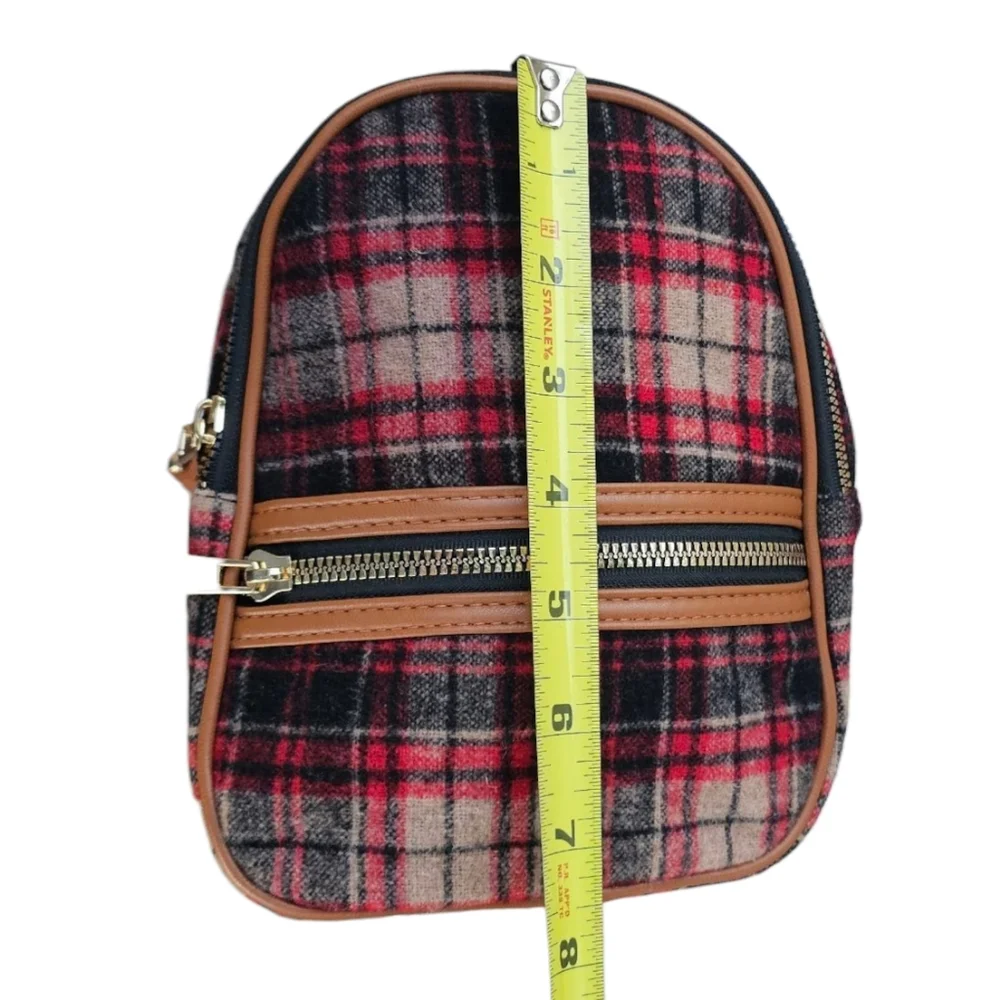 Tommy Bahama - NEW Mini Backpack Fall Plaid Colors. May Be Kids. No Pockets - Picture 14 of 14
